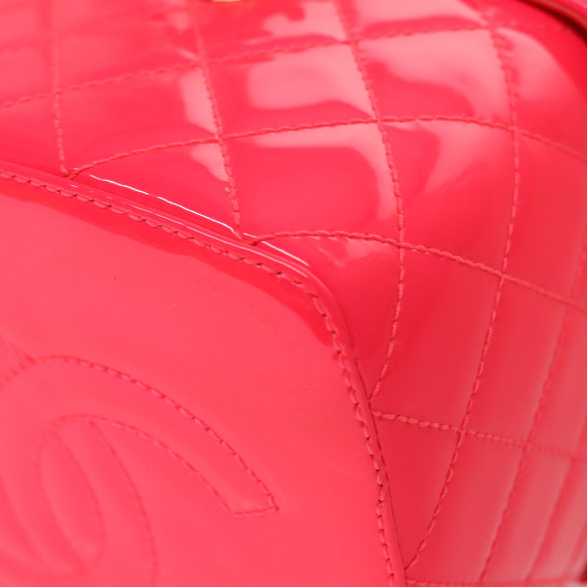 Chanel Vanity Pink Patent Leather Clutch Bag (Pre-Owned)
