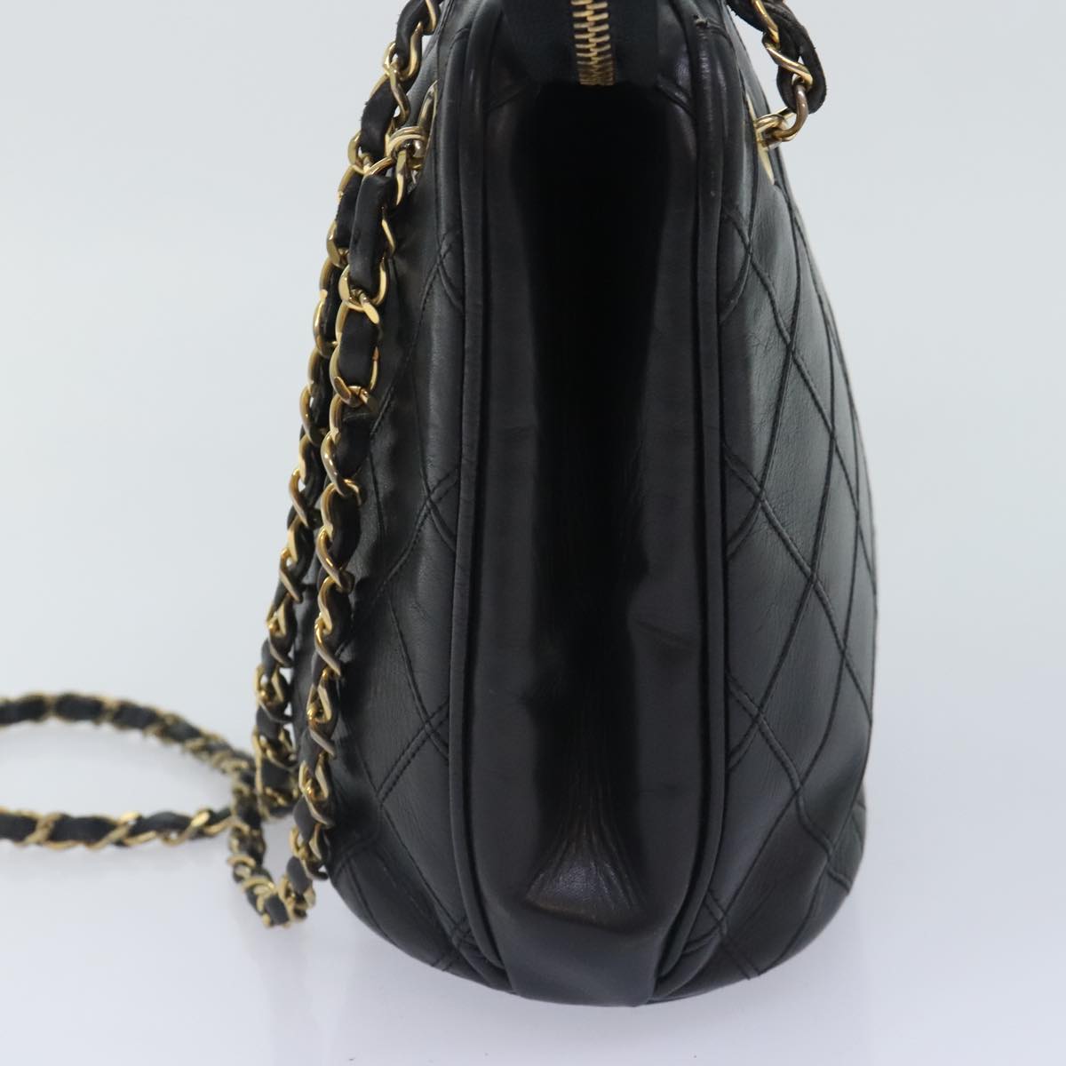 Chanel Cc Black Calfskin Tote Bag (Pre-Owned)