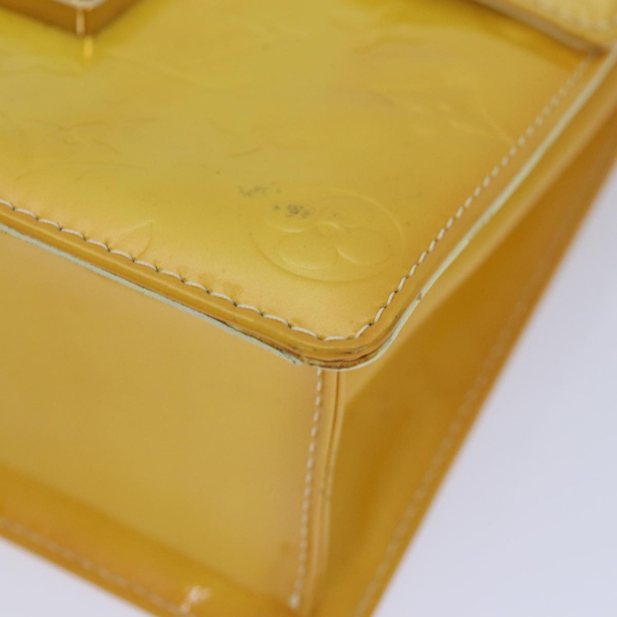 Louis Vuitton Spring Street Yellow Patent Leather Handbag (Pre-Owned)