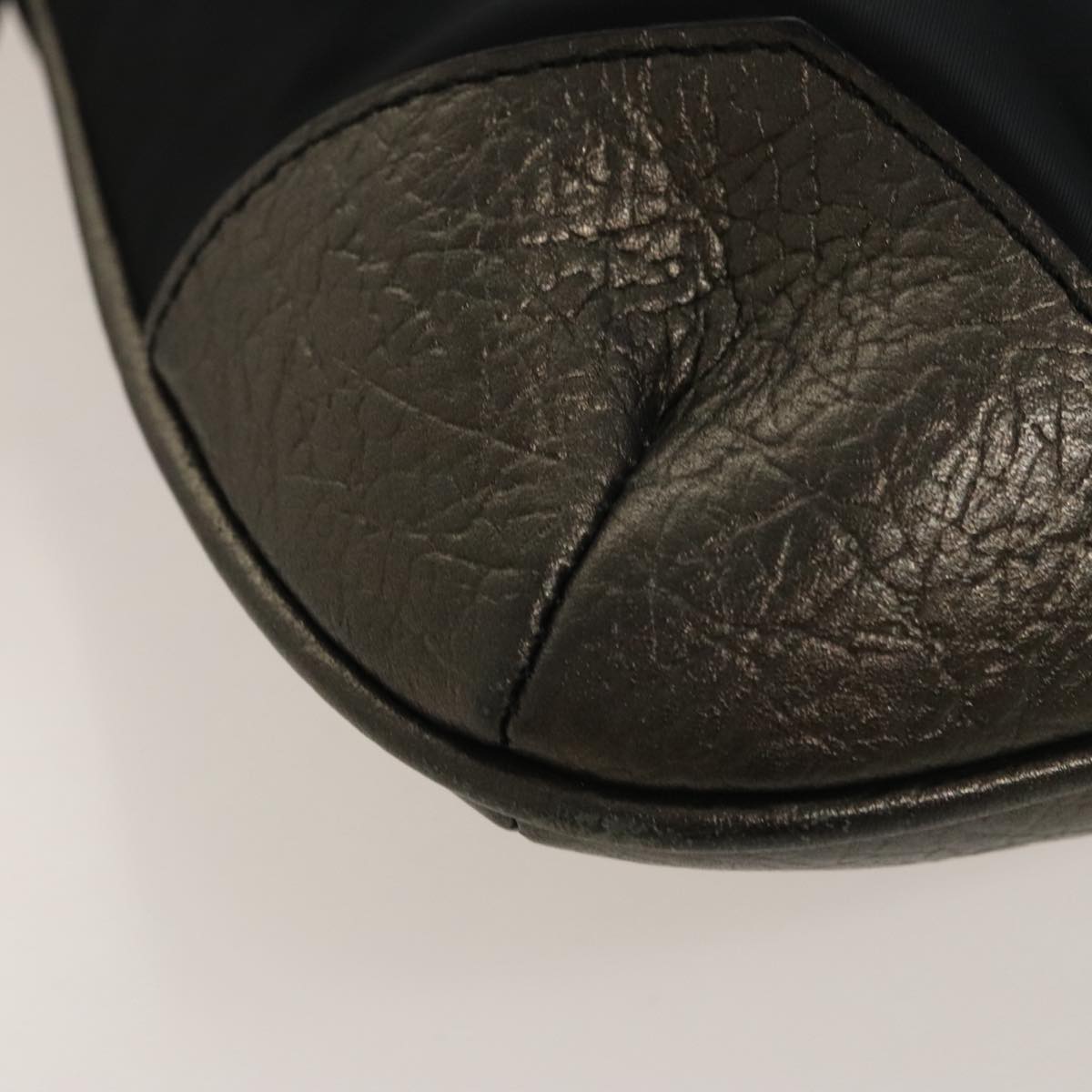 Burberry Black Synthetic Shoulder Bag (Pre-Owned)