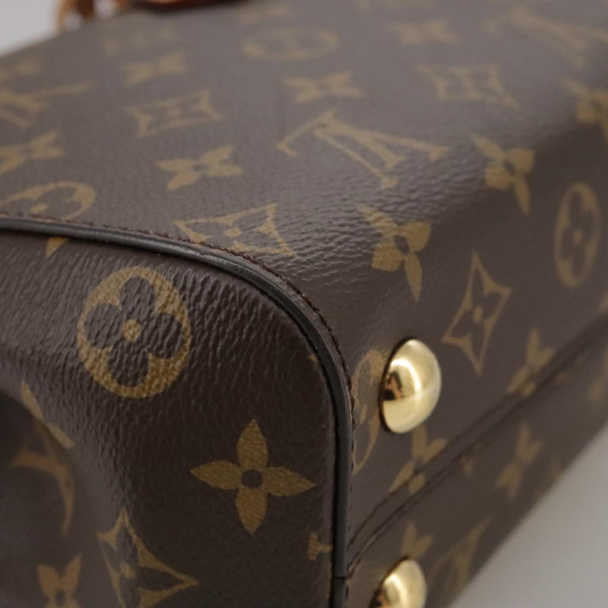 Louis Vuitton Cluny Brown Canvas Handbag (Pre-Owned)