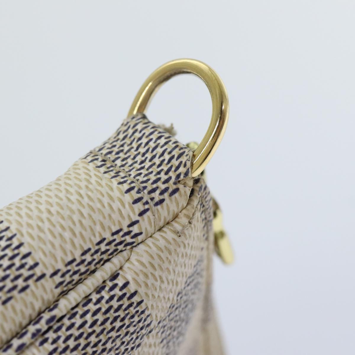 Louis Vuitton Pochette Accessoire Beige Canvas Clutch Bag (Pre-Owned)