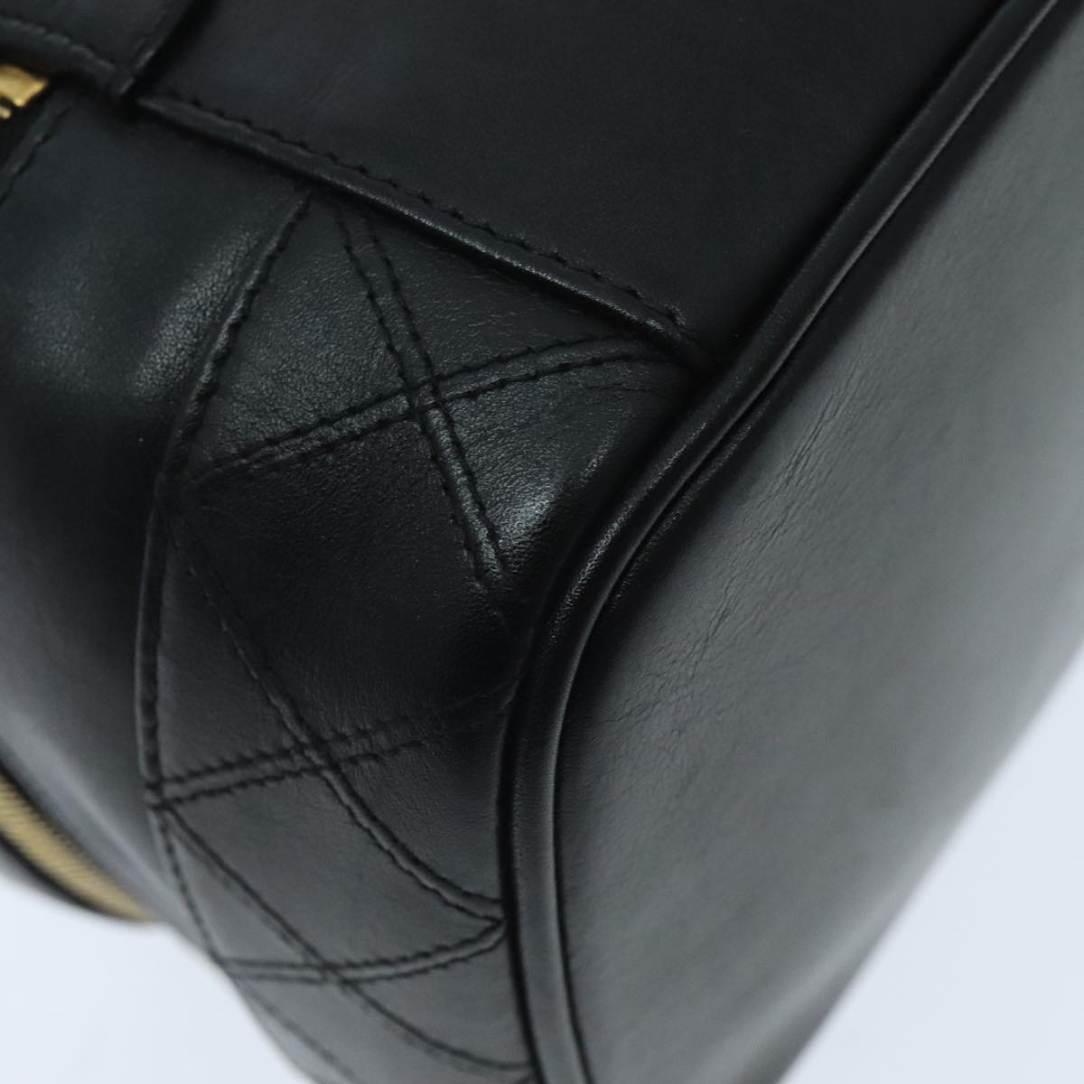 Chanel Vanity Black Leather Clutch Bag (Pre-Owned)
