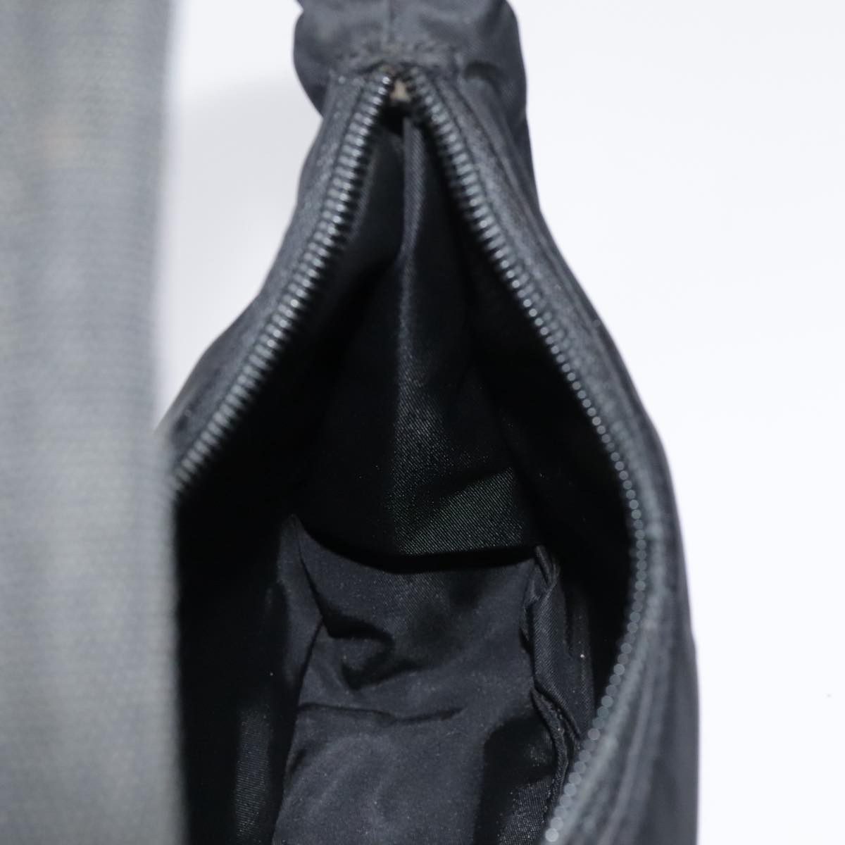 Prada Black Synthetic Handbag (Pre-Owned)