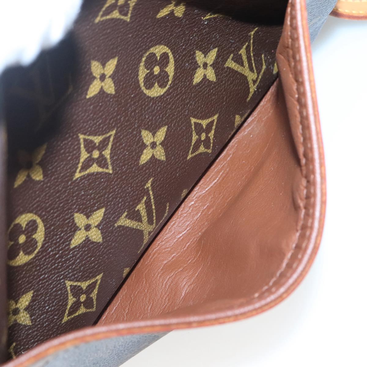 Louis Vuitton Blois Brown Canvas Shoulder Bag (Pre-Owned)