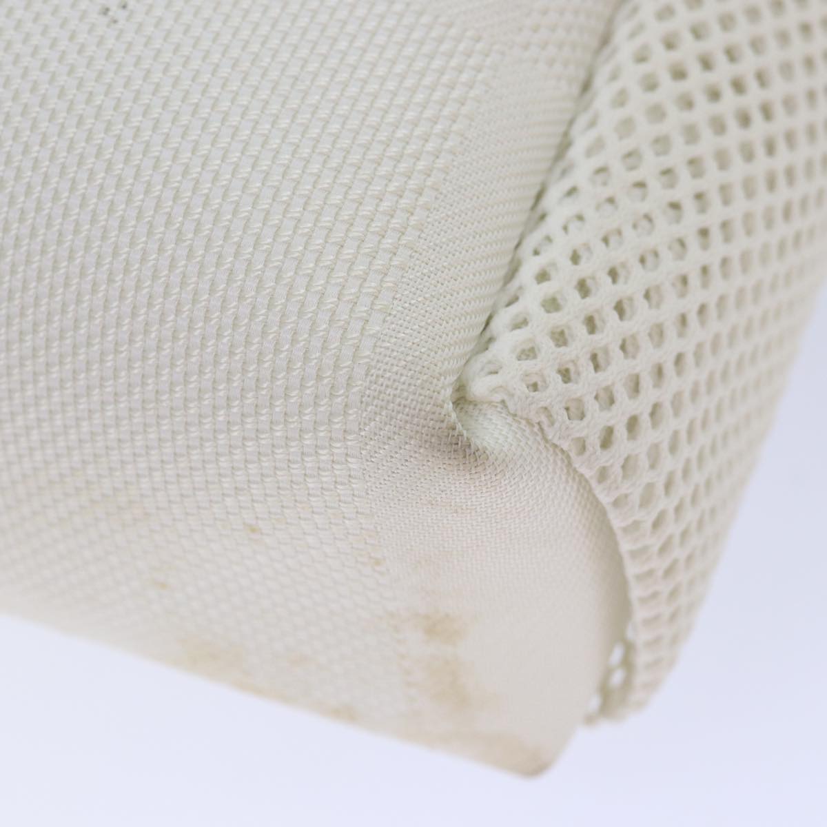 Louis Vuitton Weathery White Canvas Shoulder Bag (Pre-Owned)