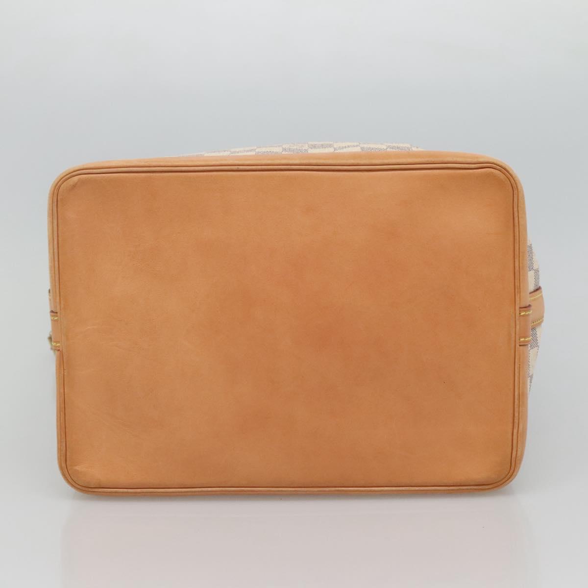 Louis Vuitton Noé White Canvas Shoulder Bag (Pre-Owned)