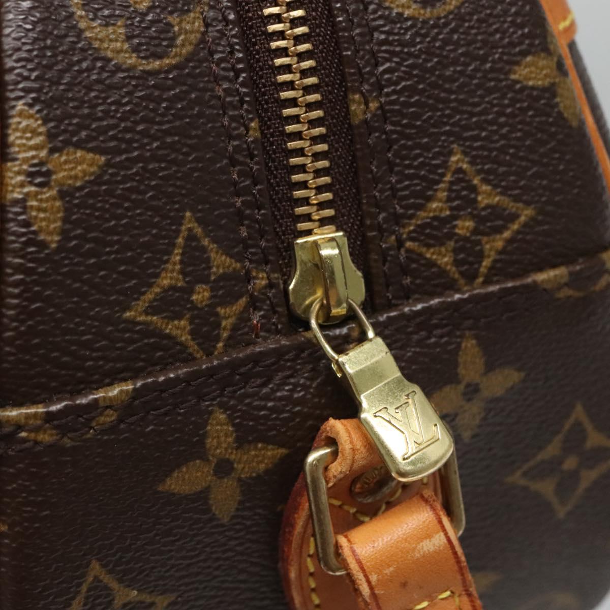 Louis Vuitton Blois Brown Canvas Shoulder Bag (Pre-Owned)