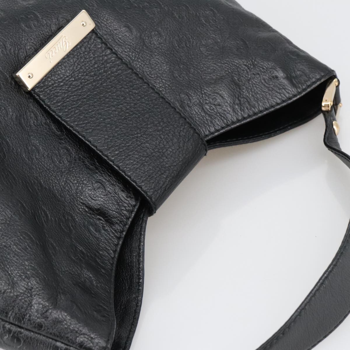 Gucci Guccissima Black Leather Shoulder Bag (Pre-Owned)
