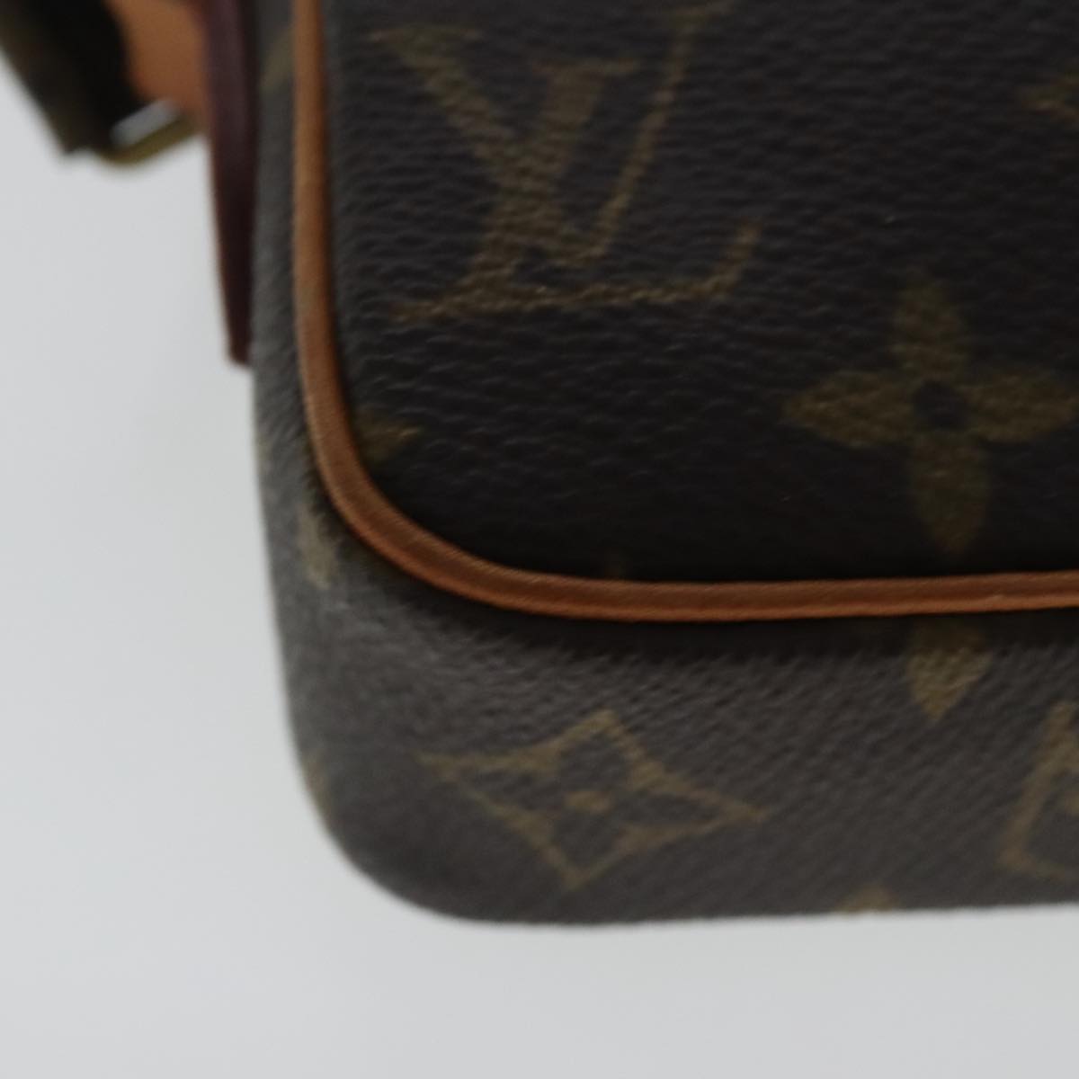 Louis Vuitton Danube Brown Canvas Clutch Bag (Pre-Owned)