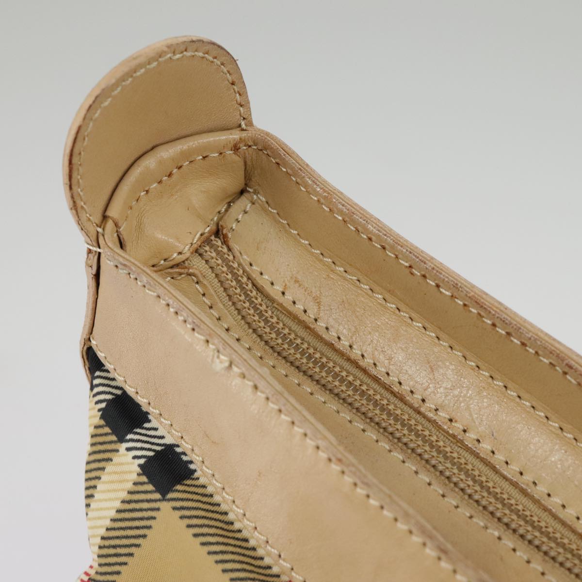 Burberry Nova Check Beige Canvas Shoulder Bag (Pre-Owned)