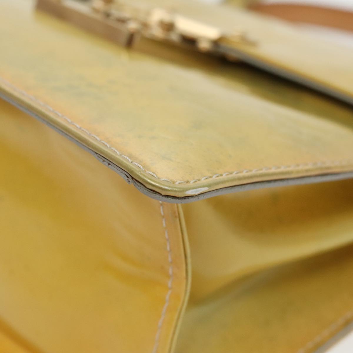 Louis Vuitton Spring Street Yellow Patent Leather Handbag (Pre-Owned)