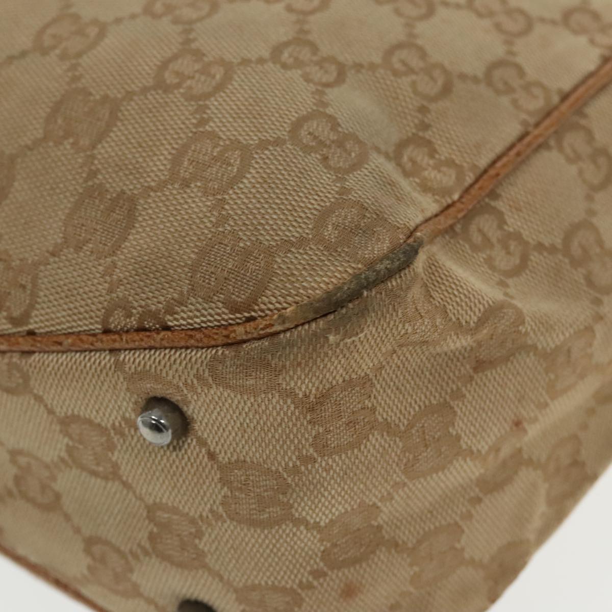 Gucci -- Brown Canvas Handbag (Pre-Owned)