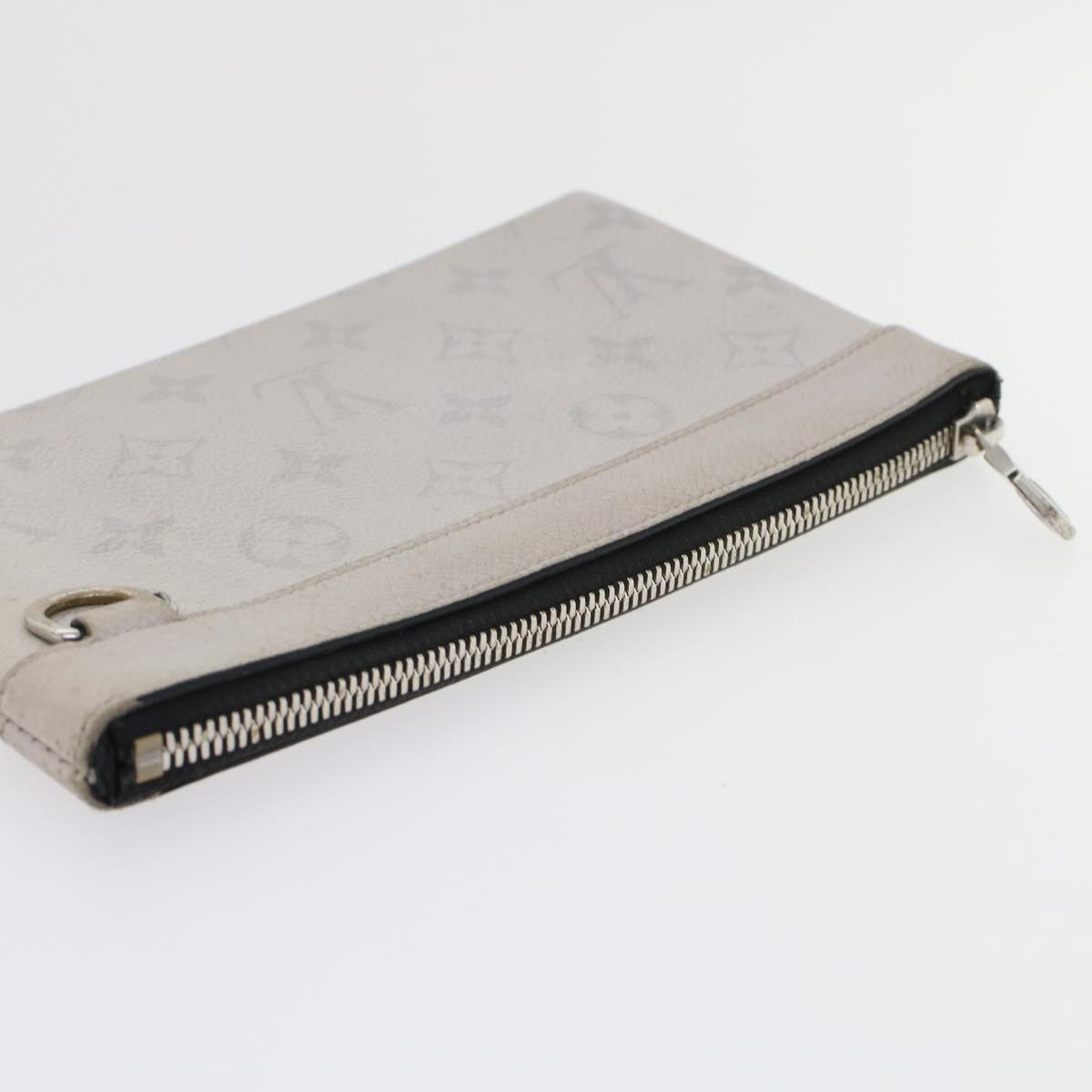 Louis Vuitton Discovery Pochette Monogram Taigarama Gray Leather Clutche & Pouche Bag (Pre-Owned)