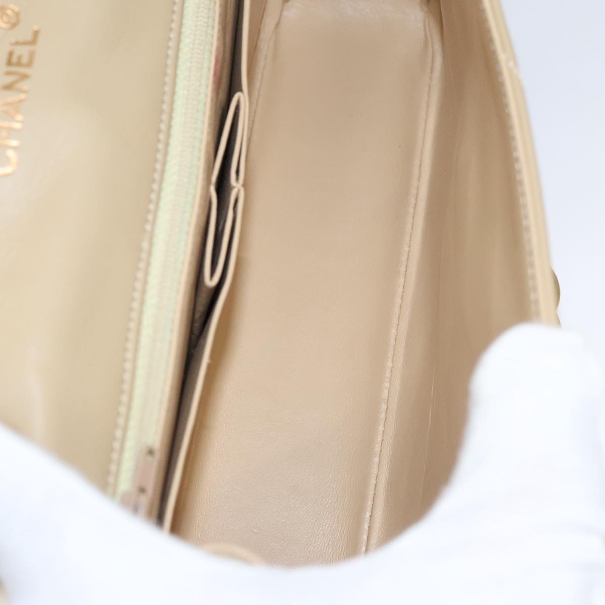 Chanel Single Flap Beige Calfskin Shoulder Bag (Pre-Owned)
