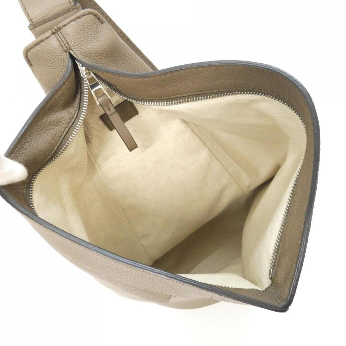 Loewe Brown Leather Shoulder Bag (Pre-Owned)