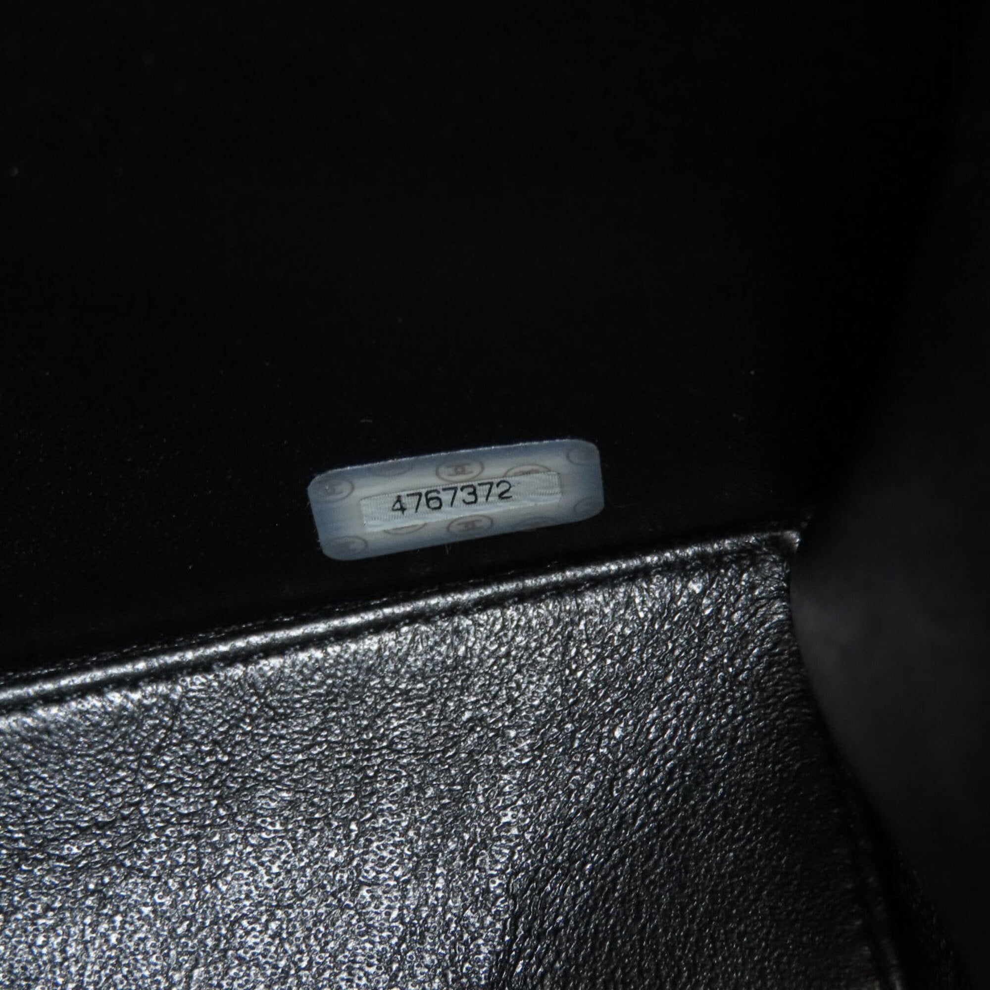 Chanel Matelasse Black Leather Handbag (Pre-Owned)