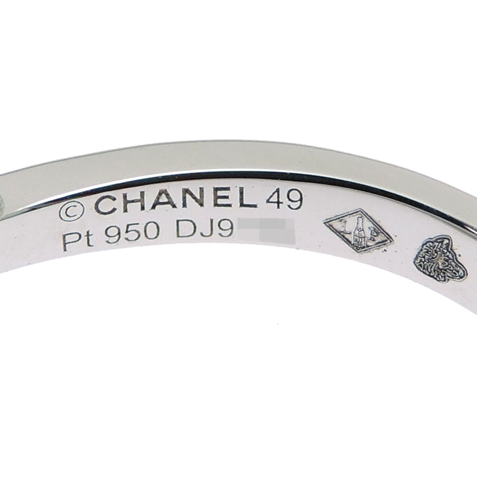 Chanel Platinum 950 Band Ring (Pre-Owned)