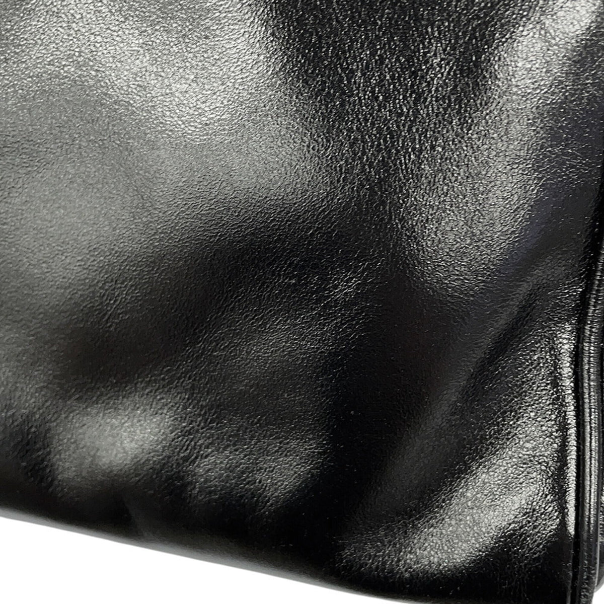 Miu Miu Black Leather Handbag (Pre-Owned)