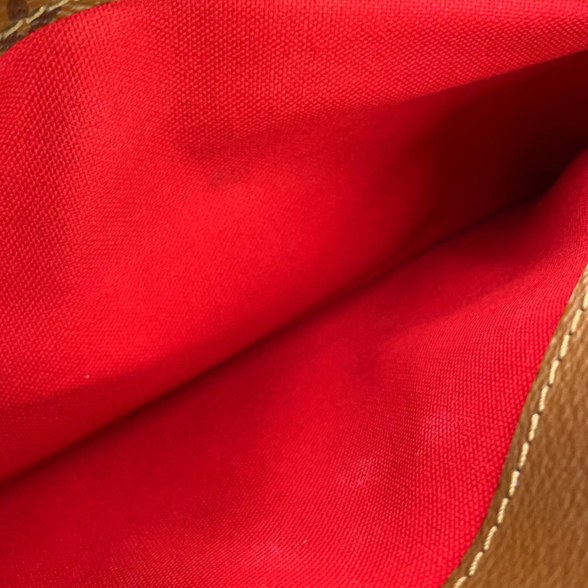 Louis Vuitton Monogram Reverse Red Color Monogram Reverse Handbag (Pre-Owned)