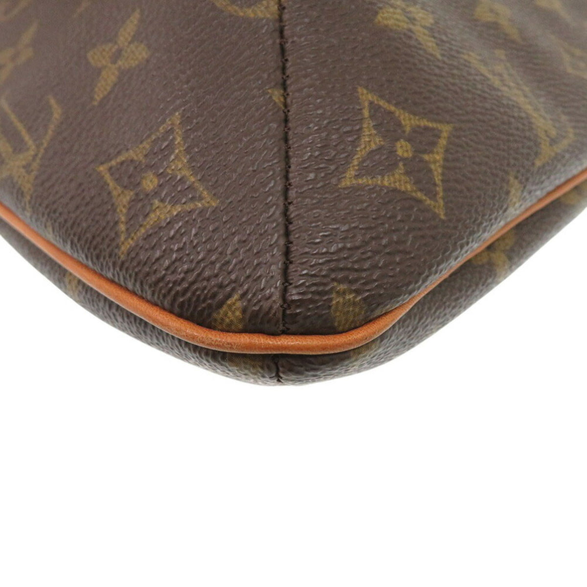 Louis Vuitton Brown Monogram Shoulder Bag (Pre-Owned)