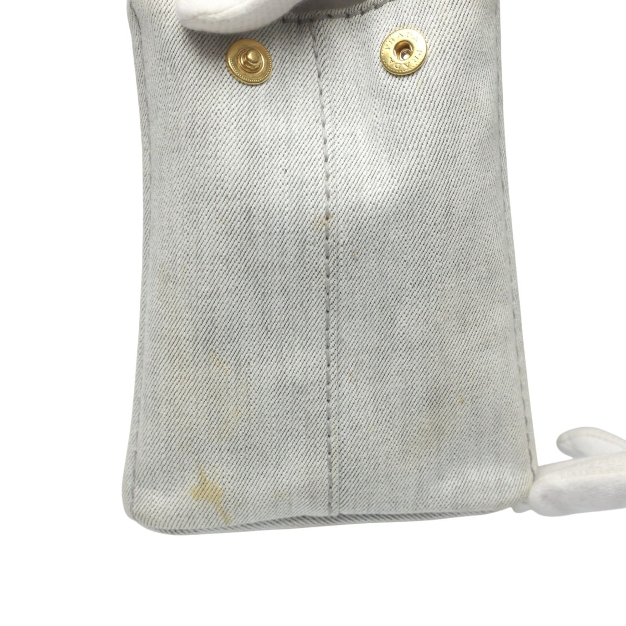 Prada White Canvas Tote Bag (Pre-Owned)