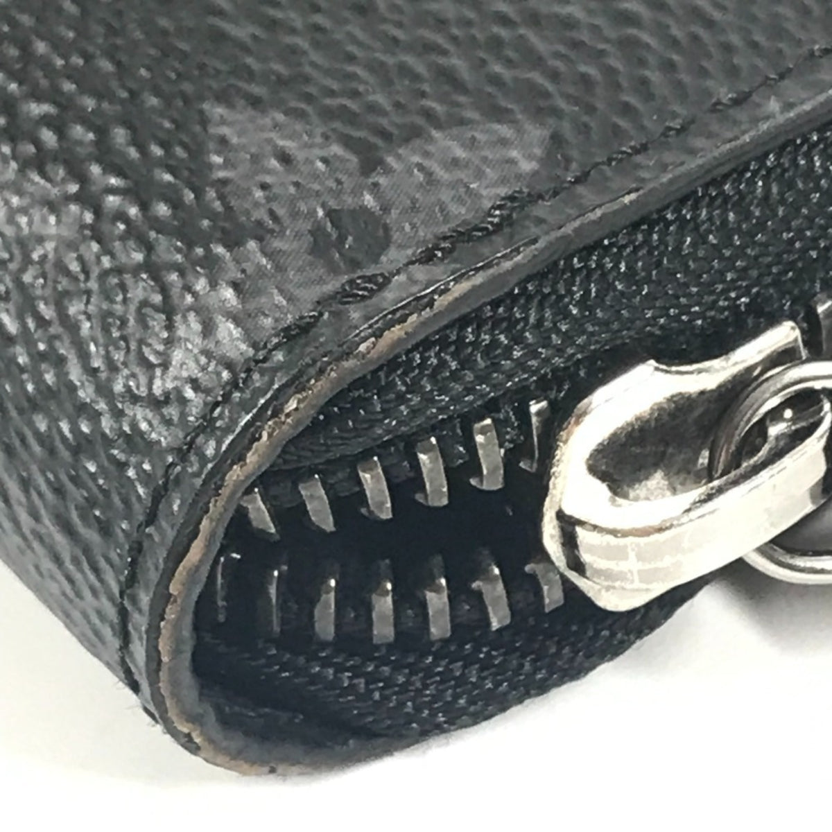 Louis Vuitton Monogram Eclipse Black Monogram Eclipse Long Wallet (Bi-Fold) (Pre-Owned)