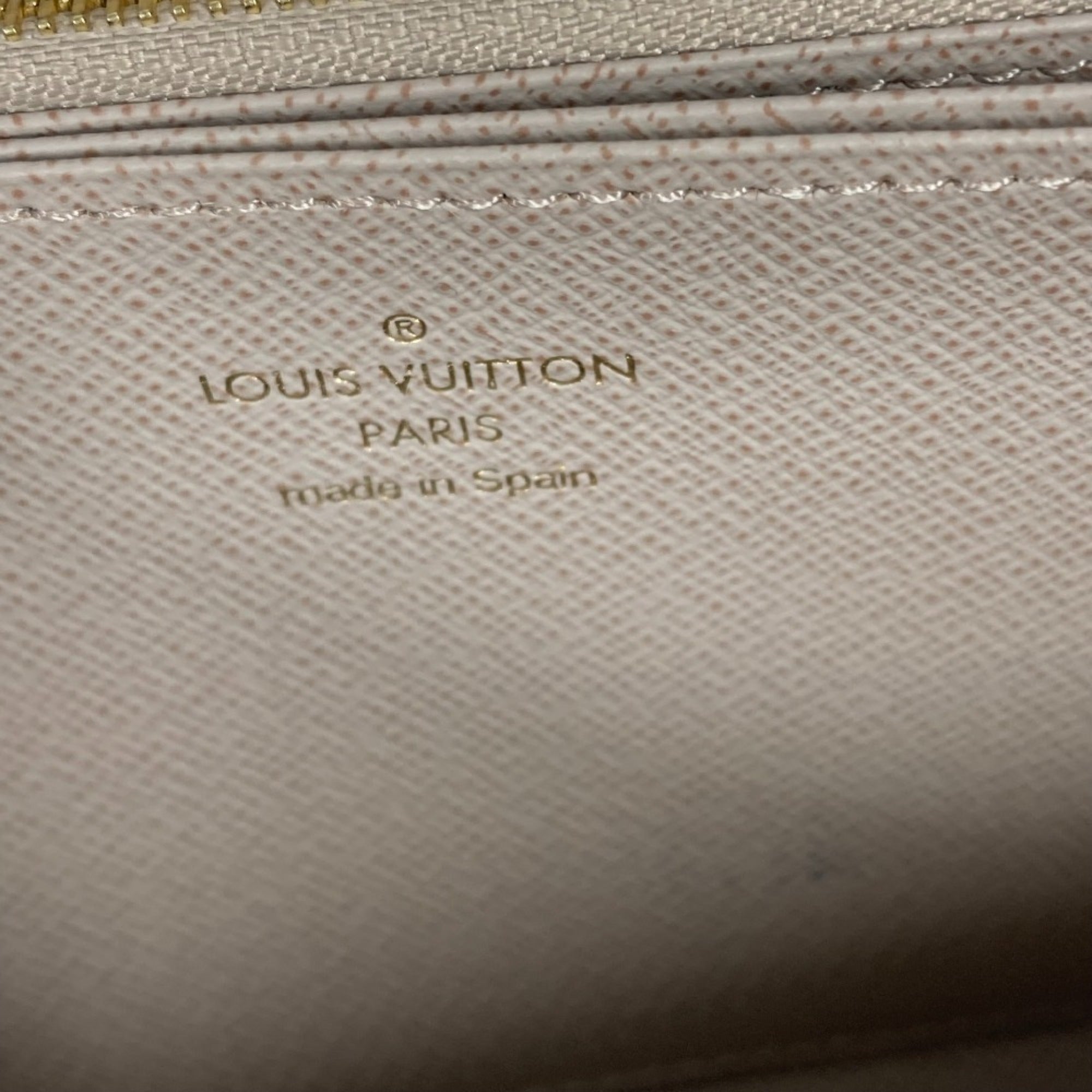 Louis Vuitton Epi Beige Epi Leather Long Wallet (Bi-Fold) (Pre-Owned)