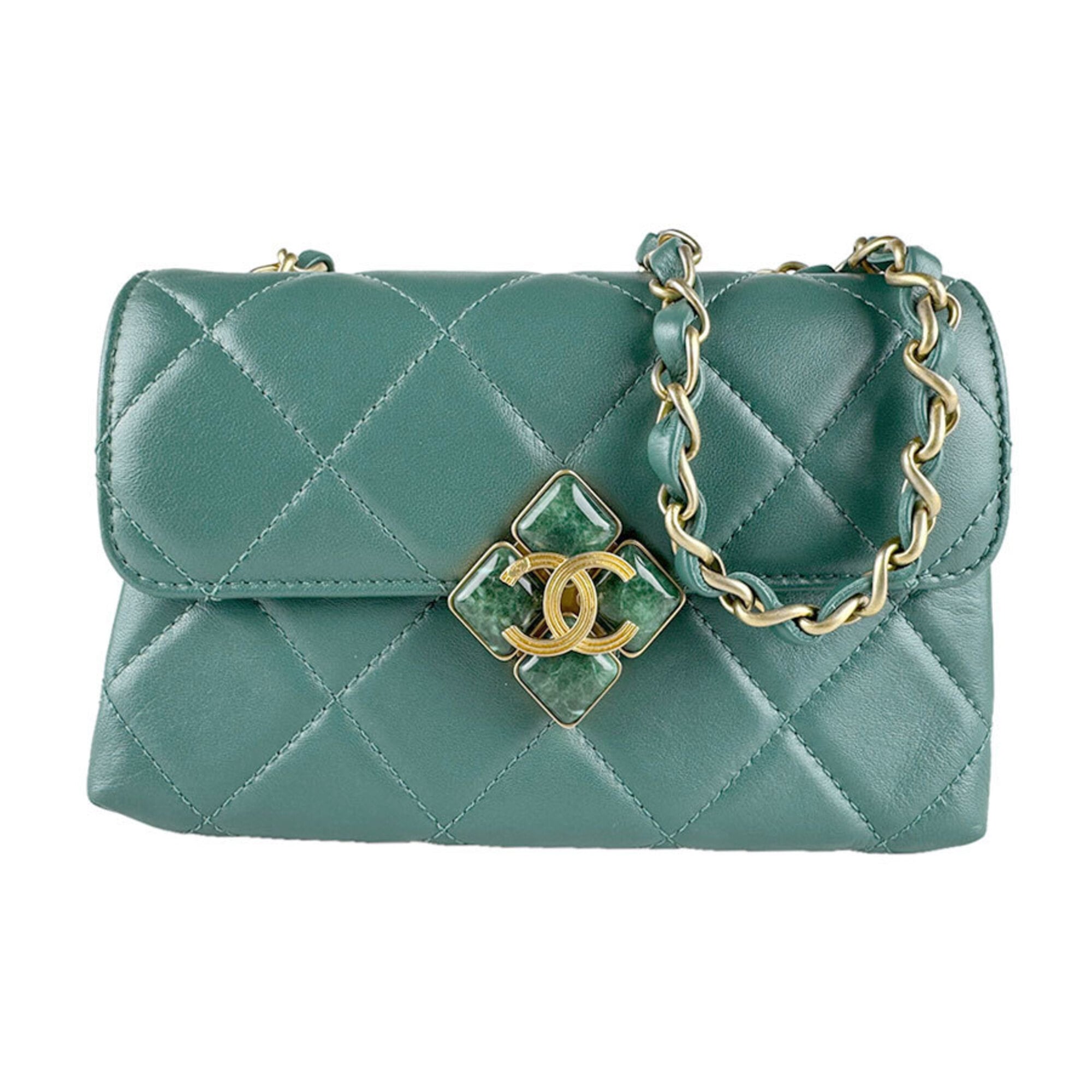 Chanel Green Leather Shoulder Bag (Pre-Owned)