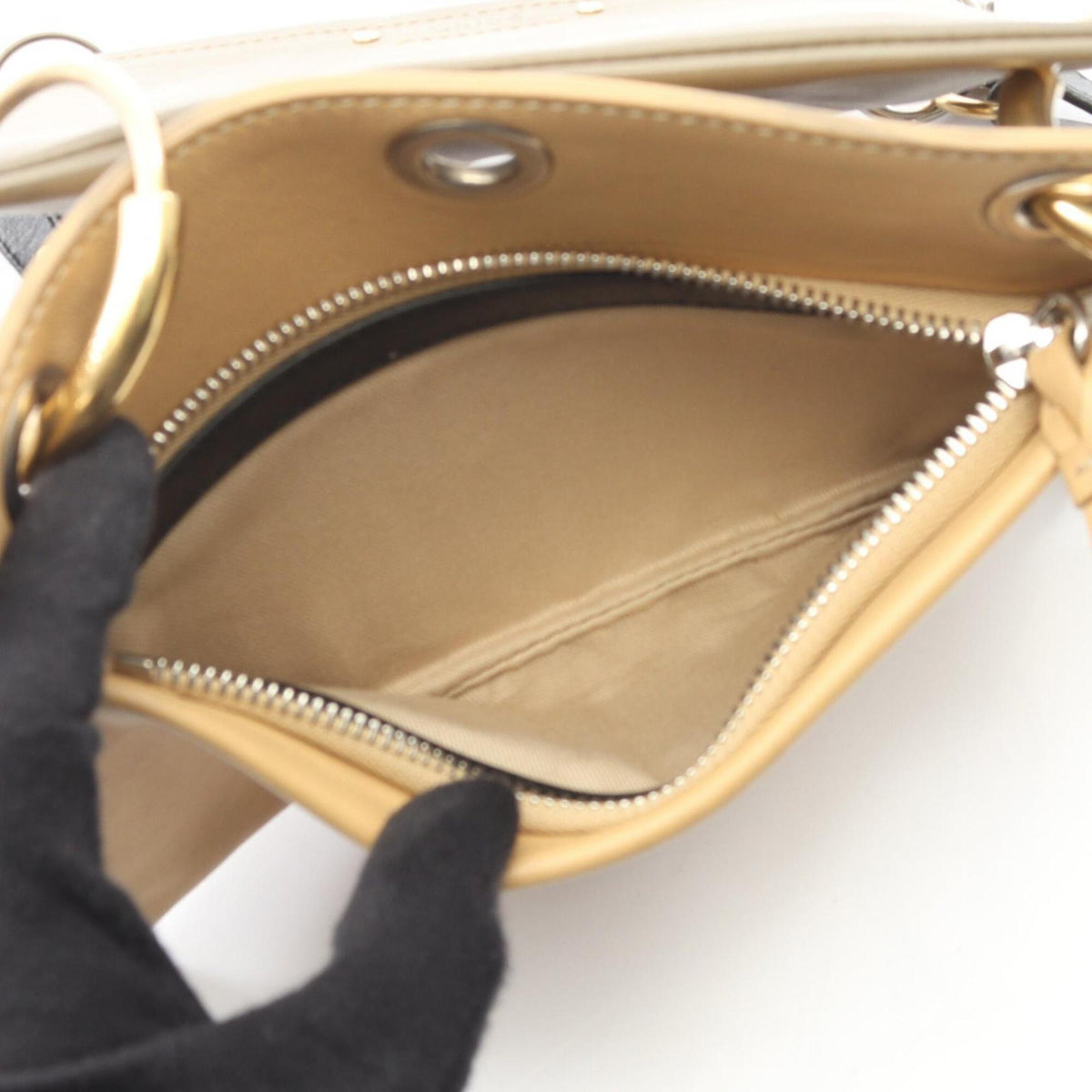 Chloé Beige Khaki Leather Handbag Shoulder Bag (Pre-Owned)