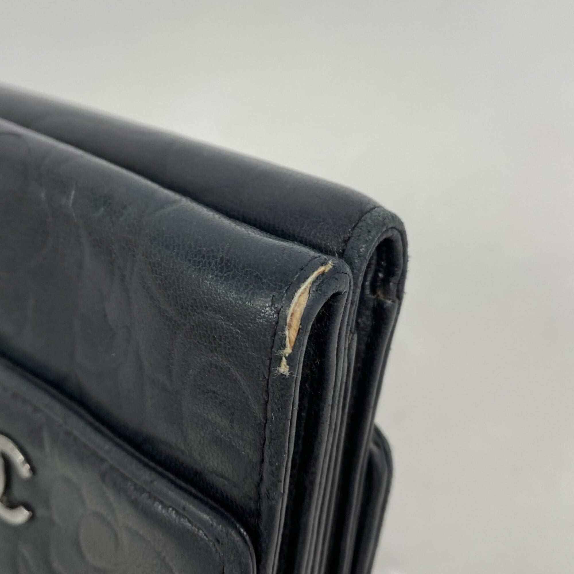 Chanel Black Leather Wallet (Tri-Fold) (Pre-Owned)