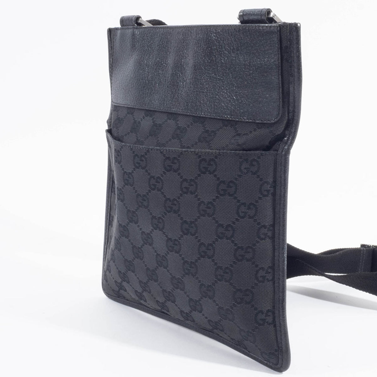 Gucci Gg Canvas Black Gg Canvas Leather Shoulder Bag (Pre-Owned)