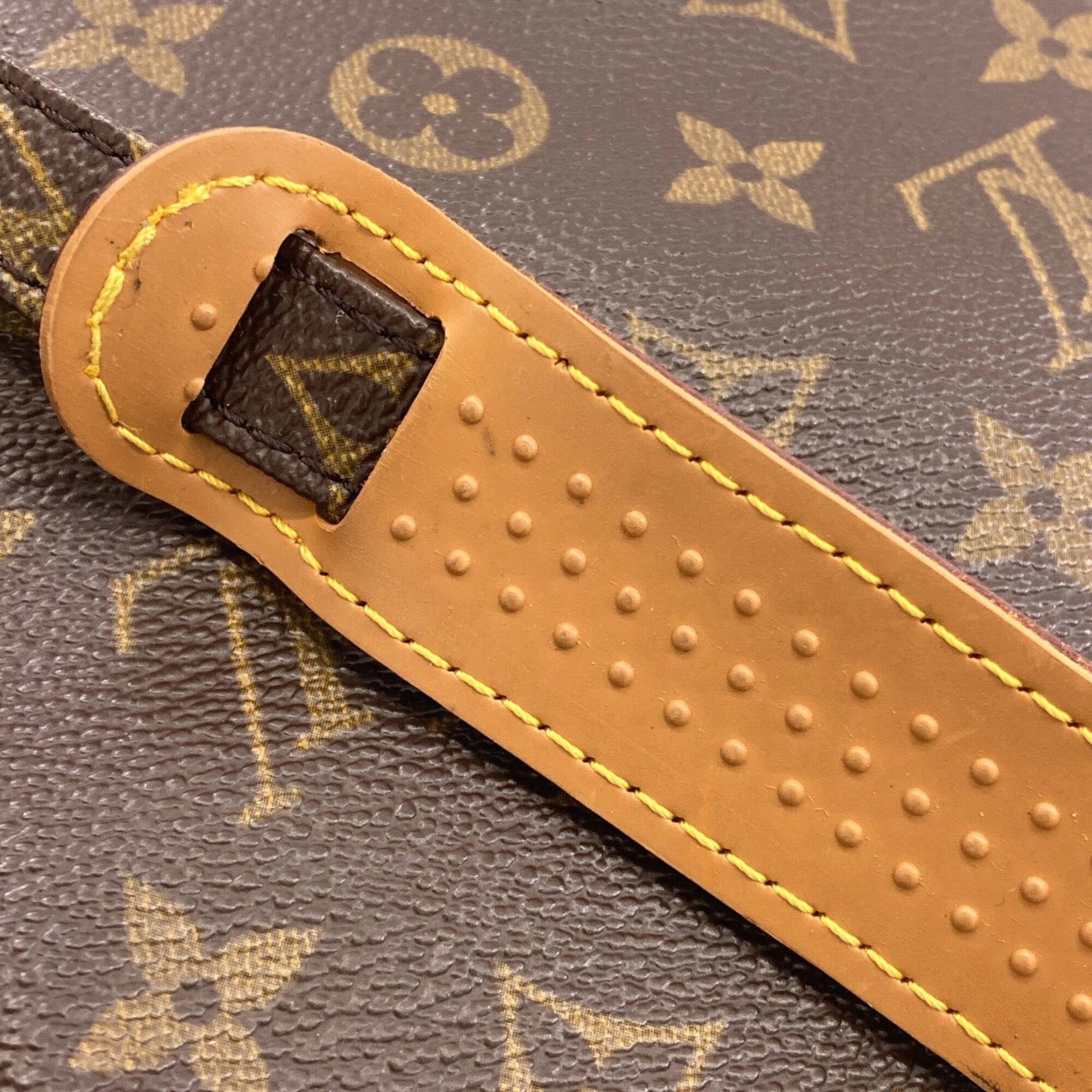Louis Vuitton Monogram Monogram Monogram Shoulder Bag (Pre-Owned)
