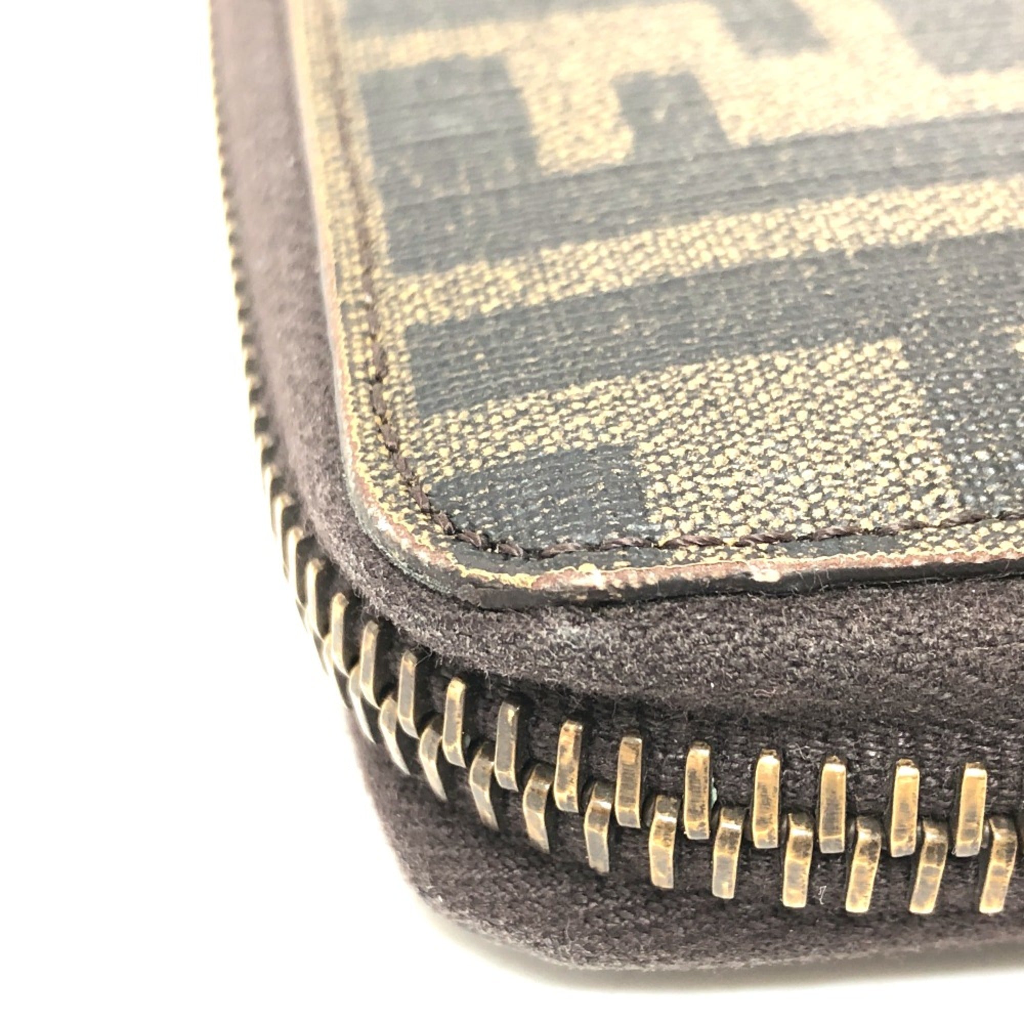 Fendi Brown Other Long Wallet (Bi-Fold) (Pre-Owned)