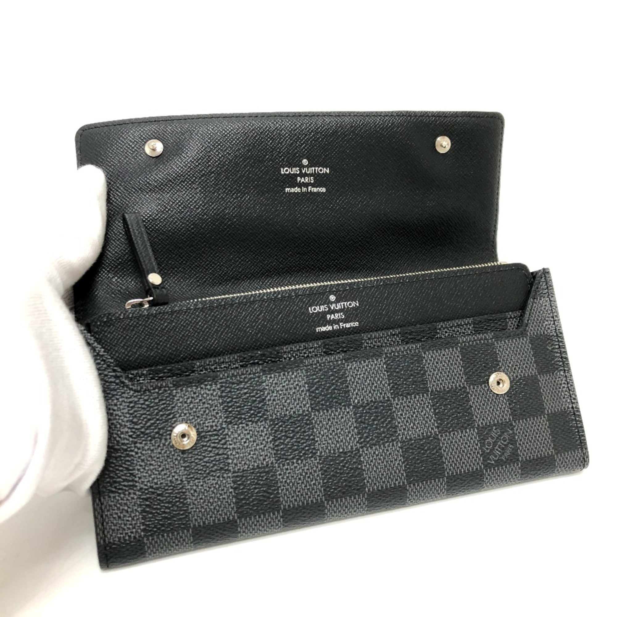 Louis Vuitton Black Other Long Wallet (Bi-Fold) (Pre-Owned)