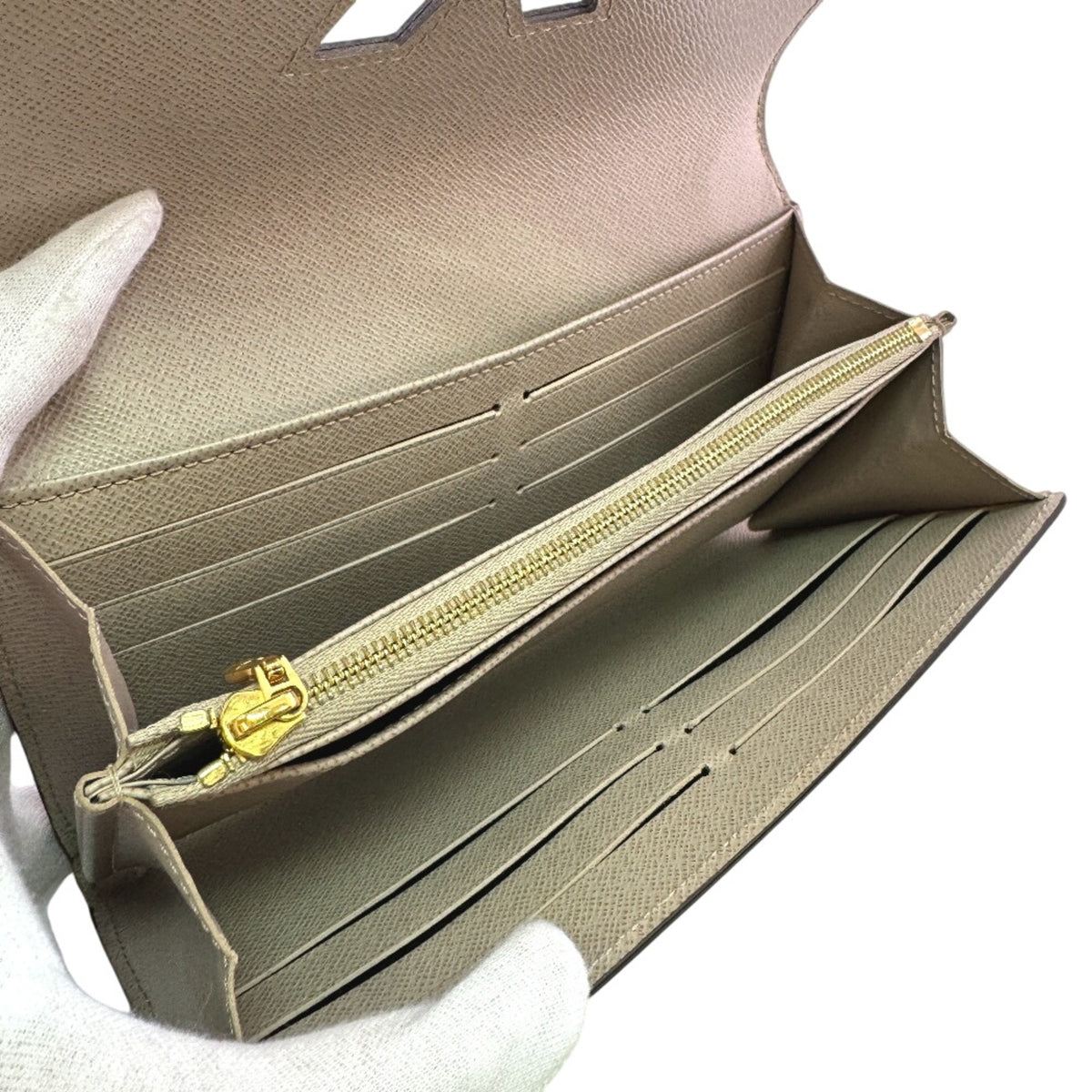 Louis Vuitton Beige Galle Leather Long Wallet (Tri-Fold) (Pre-Owned)
