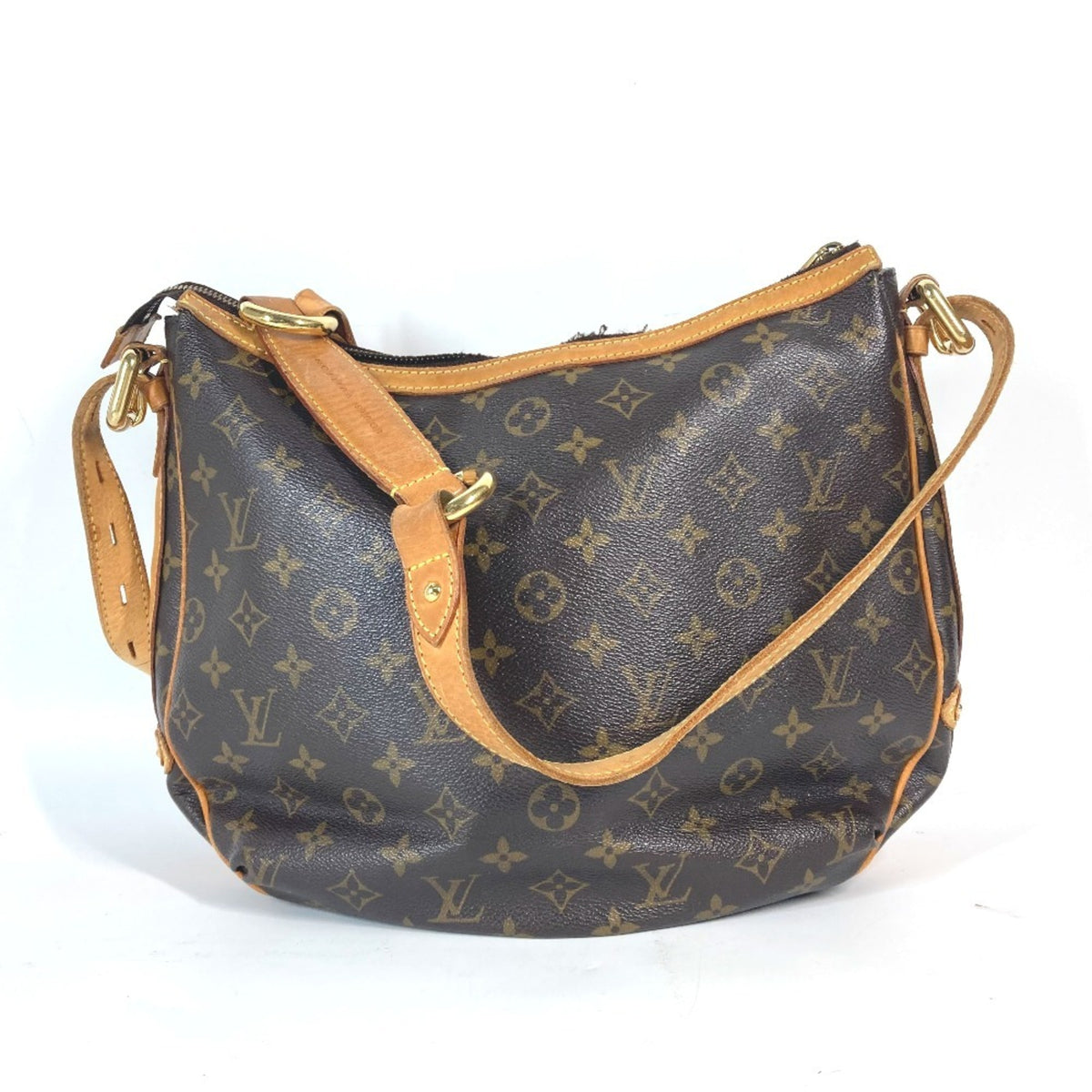 Louis Vuitton Brown Monogram Shoulder Bag (Pre-Owned)