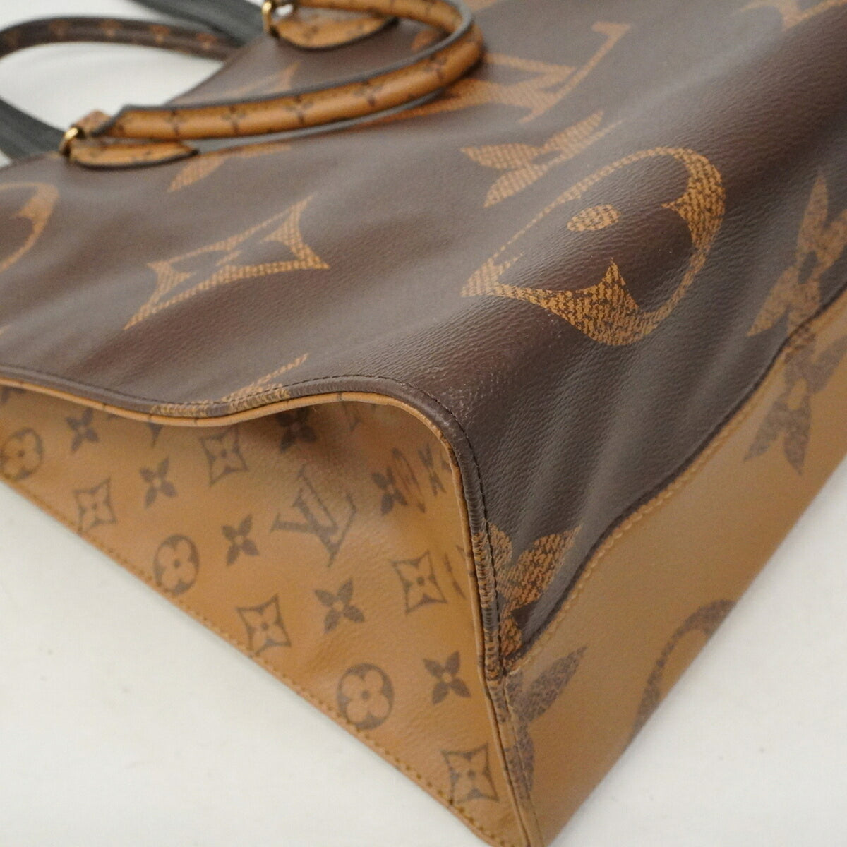 Louis Vuitton Brown Tote Bag (Pre-Owned)