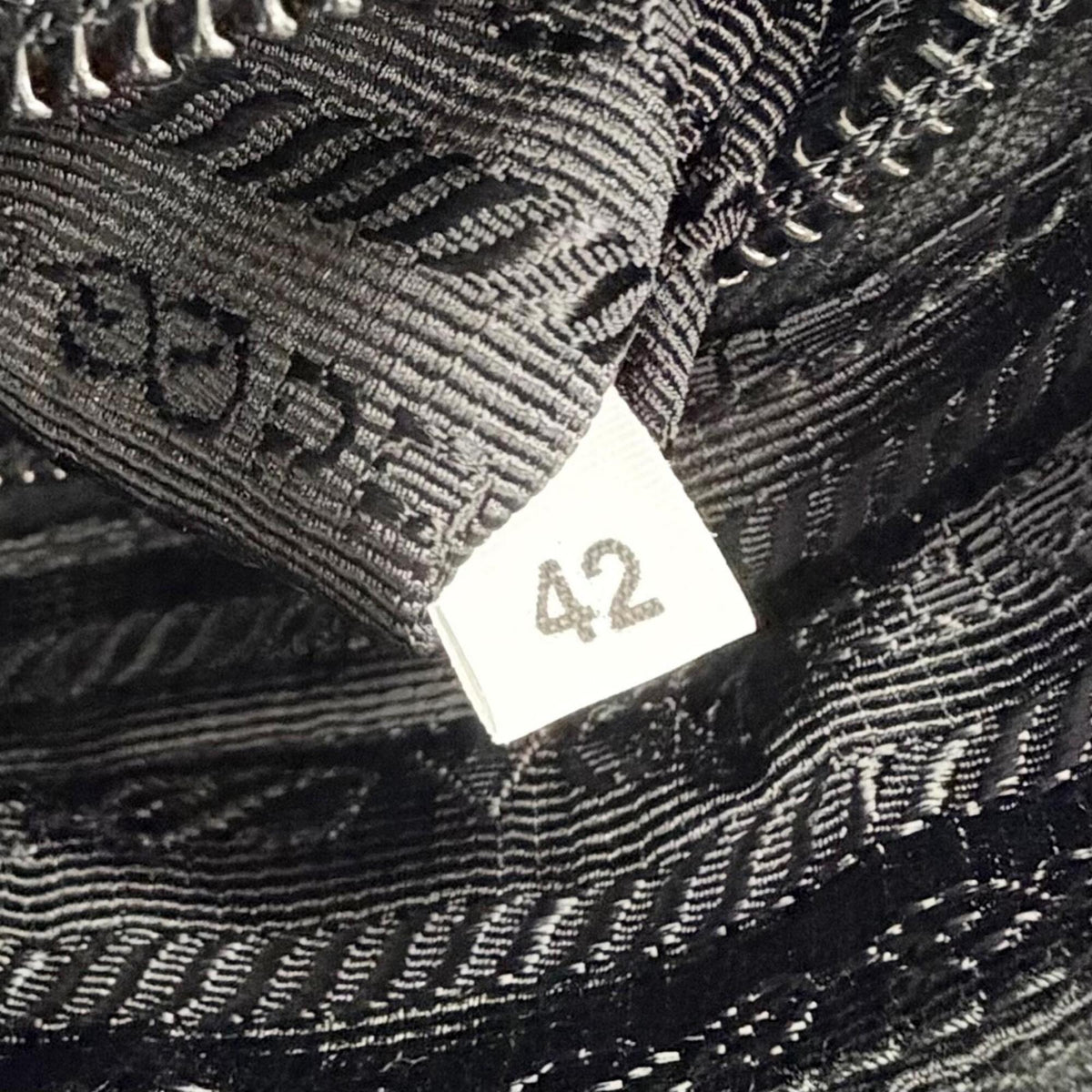 Prada Black Nylon Pouch (Pre-Owned)