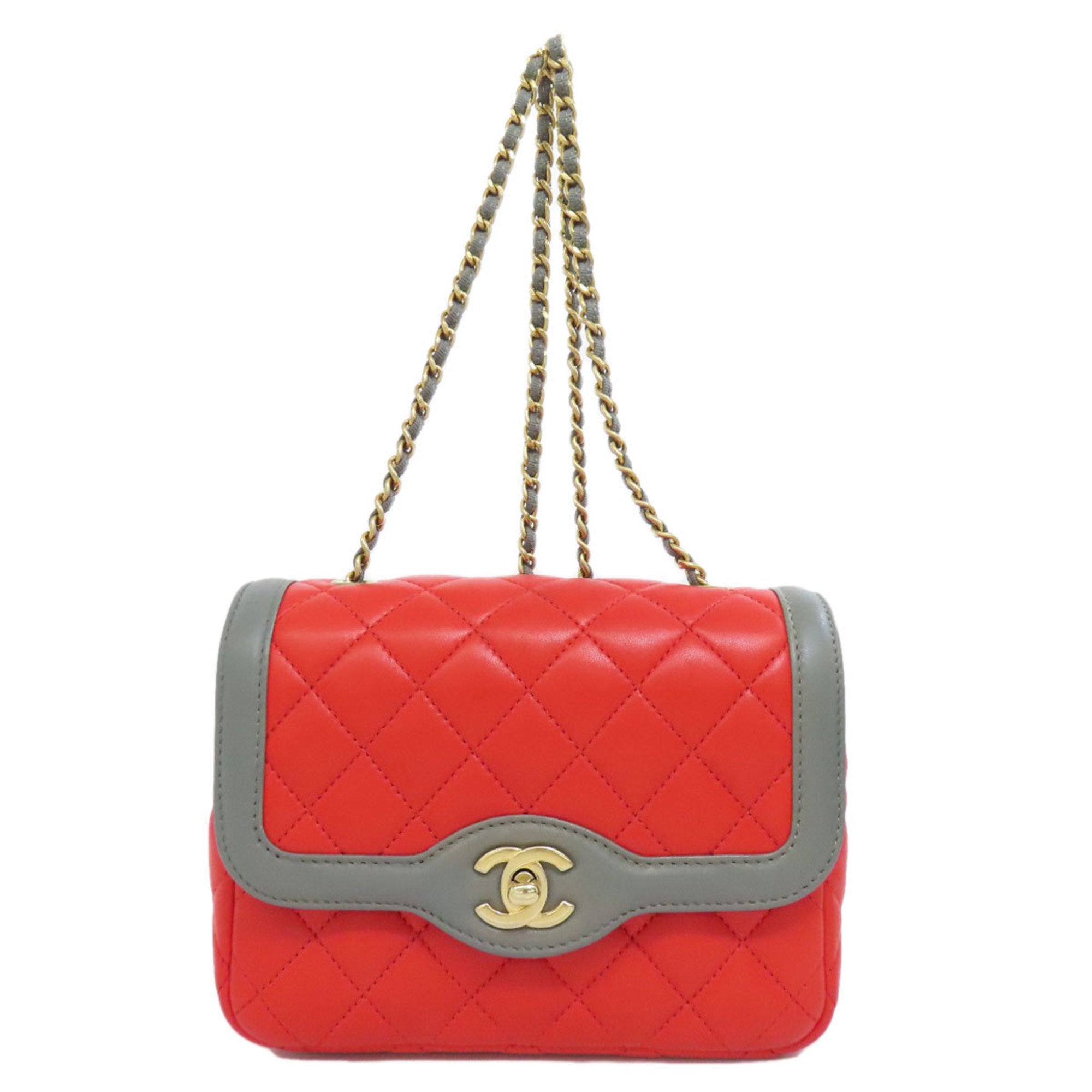 Chanel Gray Red Color Leather Shoulder Bag (Pre-Owned)