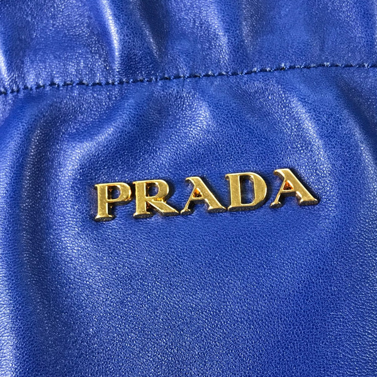 Prada Blue Leather Handbag (Pre-Owned)