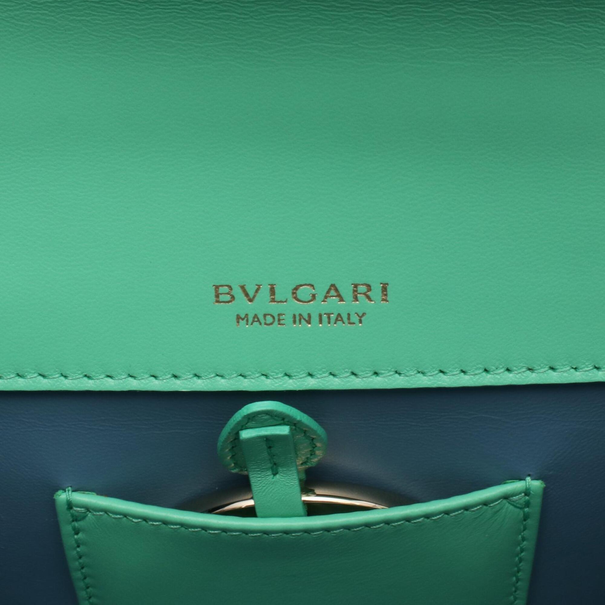 Bvlgari Green Leather Handbag (Pre-Owned)