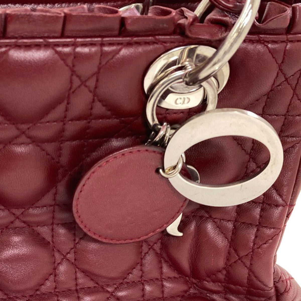 Christian Dior Lady Dior Red Color Leather Handbag (Pre-Owned)