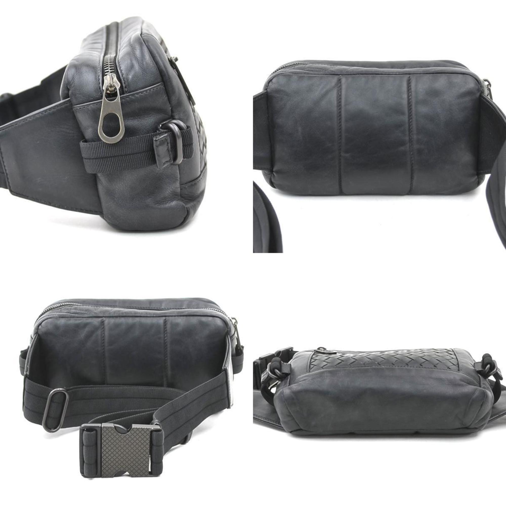 Bottega Veneta Black Intrecciato Fanny Pack (Pre-Owned)