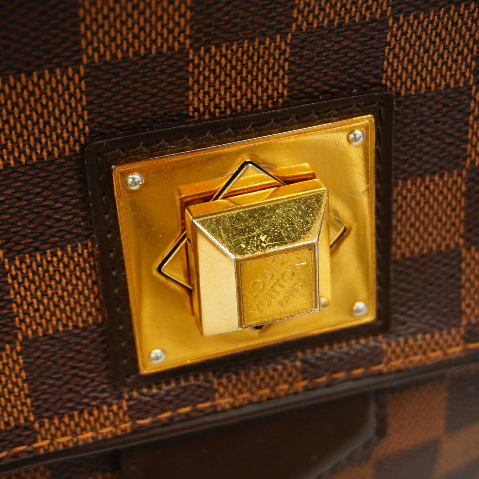Louis Vuitton Ebene Handbag (Pre-Owned)