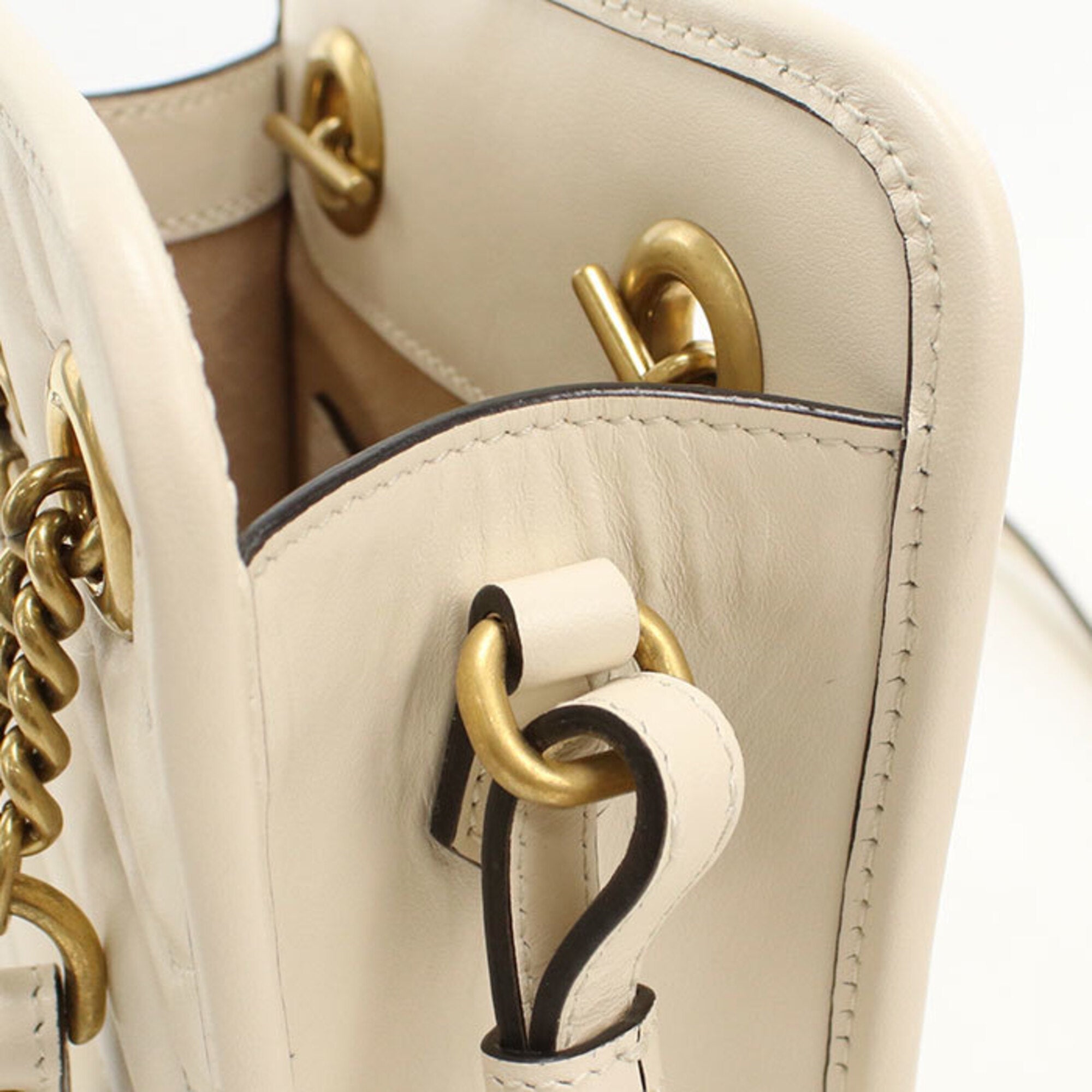 Gucci White Leather Handbag (Pre-Owned)