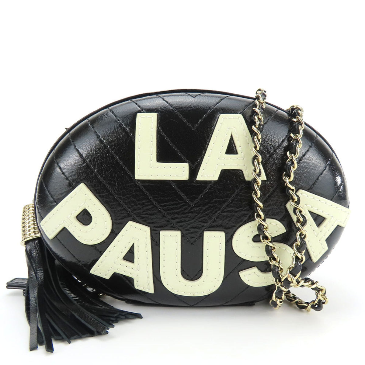 Chanel Black Leather Shoulder Bag (Pre-Owned)