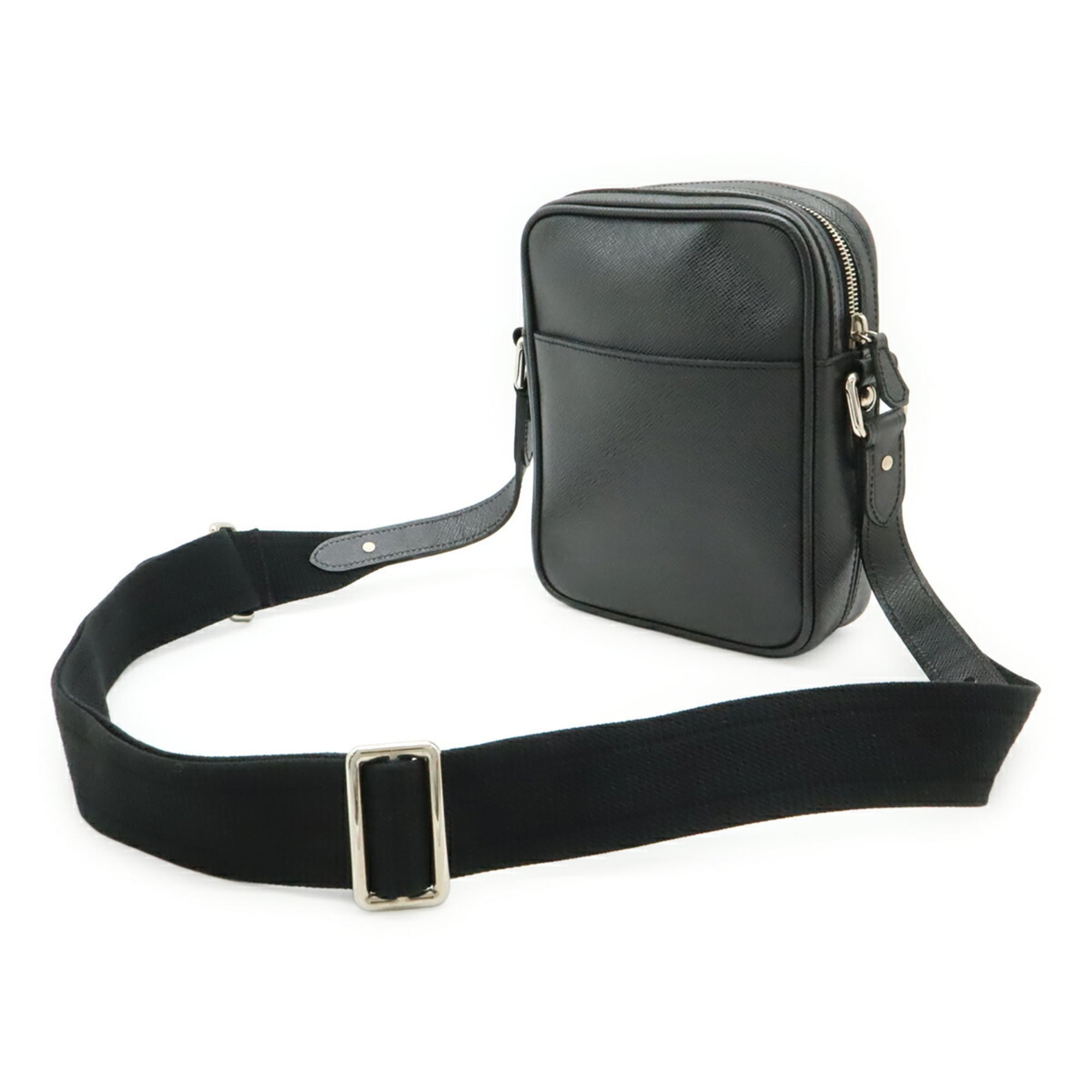 Louis Vuitton Taiga Ardoise Taiga Leather Shoulder Bag (Pre-Owned)