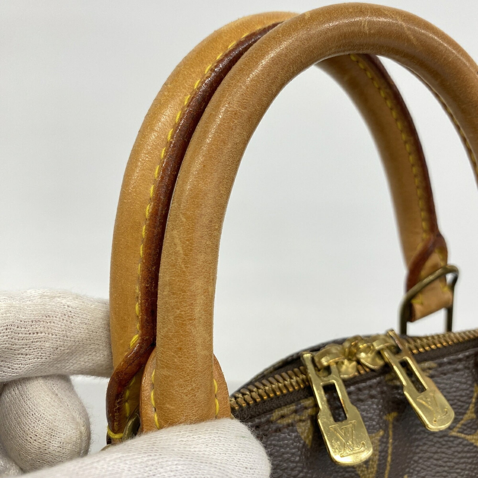 Louis Vuitton Brown Handbag (Pre-Owned)