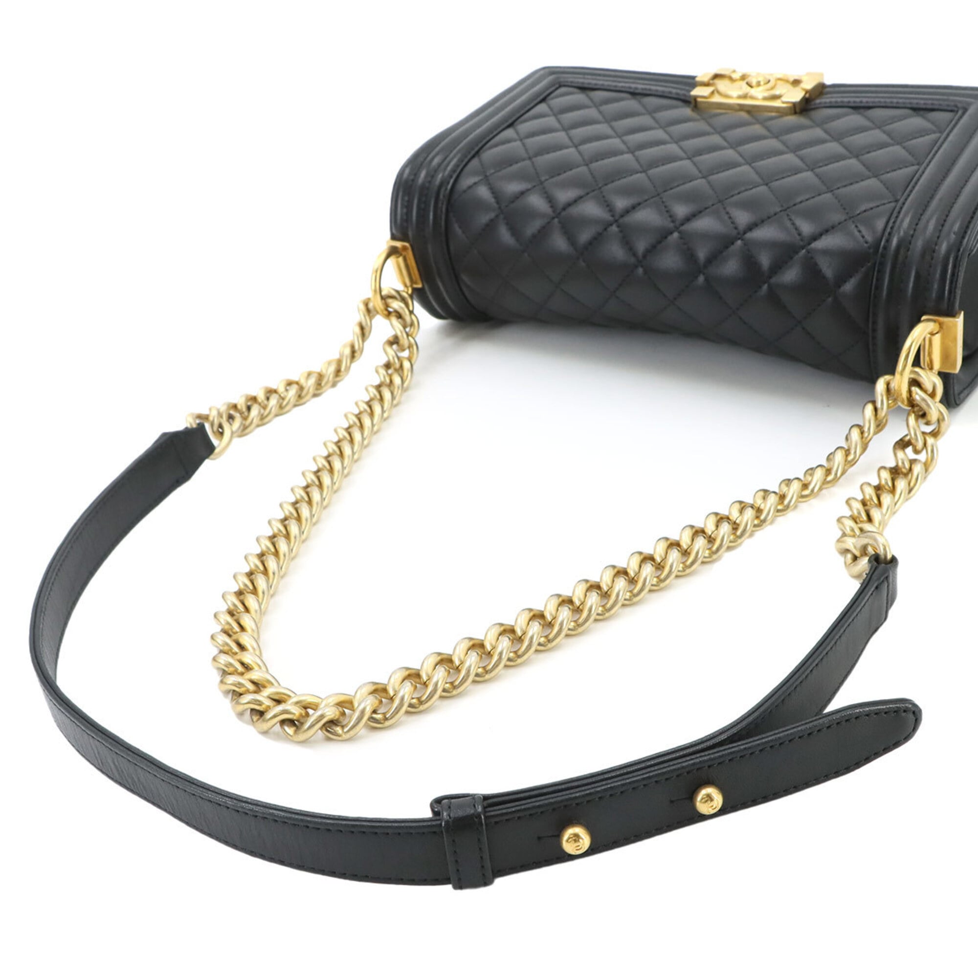 Chanel Black Leather Handbag Shoulder Bag (Pre-Owned)